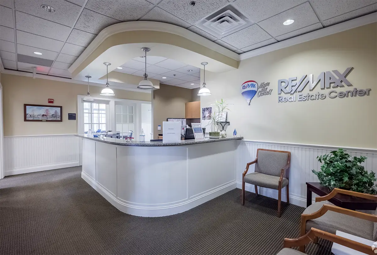 Luna Health office interior - photo 2