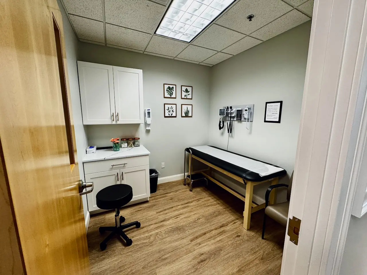 Luna Health office interior - photo 3
